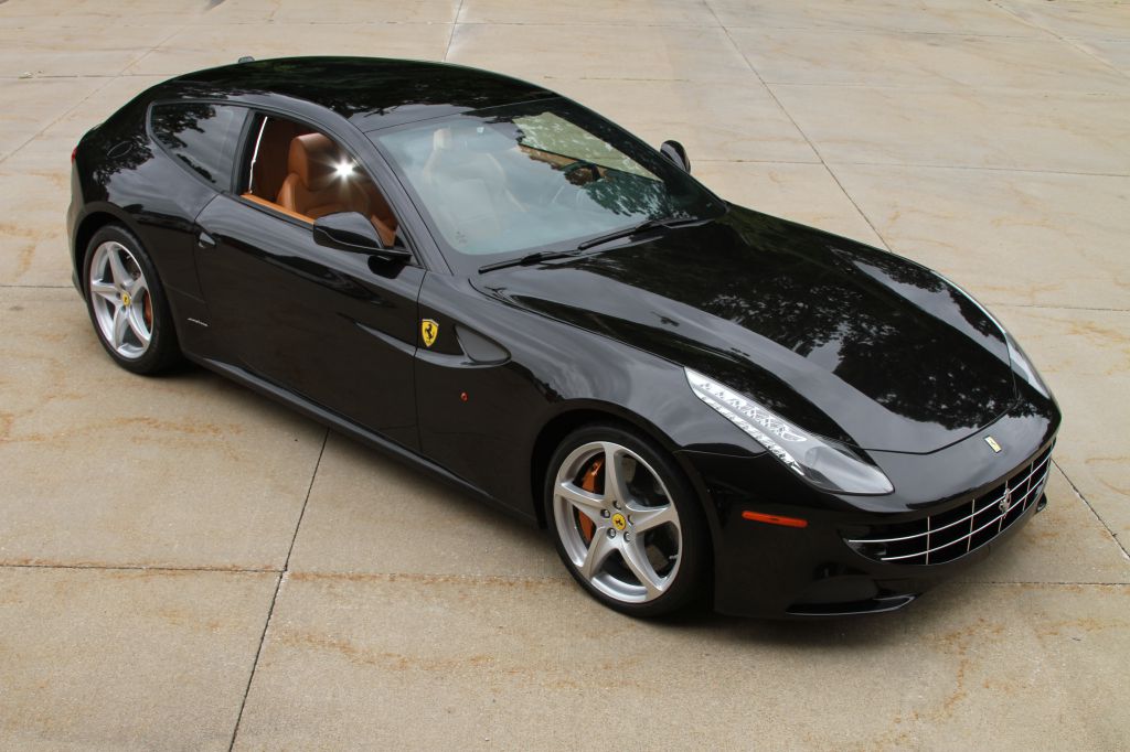 2016 Ferrari FF Base